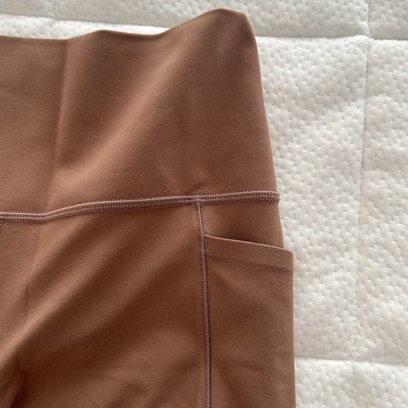 Athleta Salutation Stash Tight Leggings - Picture 5 of 6